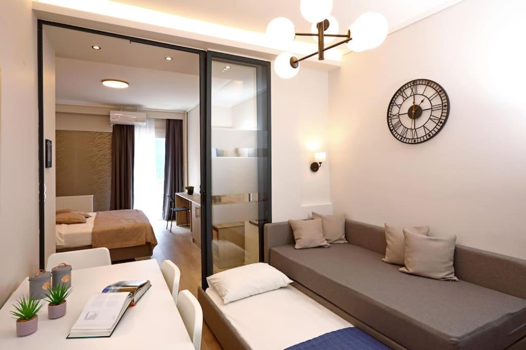 Egnatia Downtown, Urban Apartments B テッサロニキ エクステリア 写真